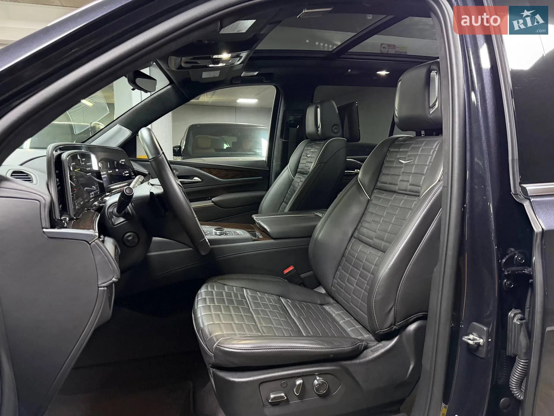 2022 Cadillac Escalade - мініатюра 50