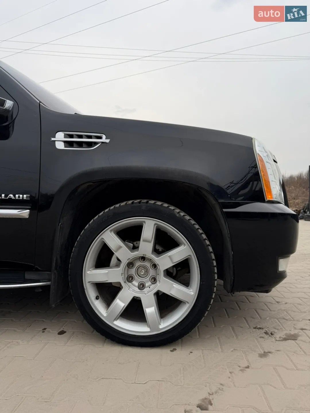 2011 Cadillac Escalade - мініатюра 6