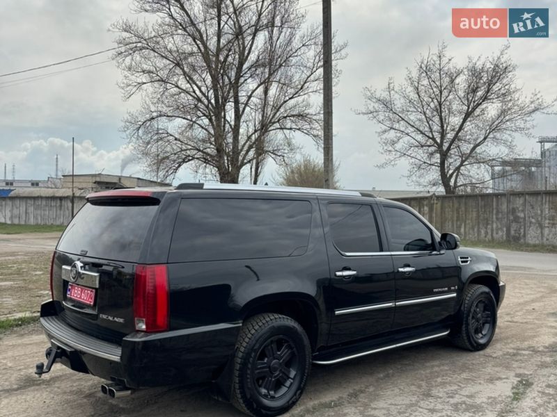 Внедорожник / Кроссовер Cadillac Escalade 2007 в Черкассах фото 10 Внедорожник / Кроссовер Cadillac Escalade 2007 в Черкассах