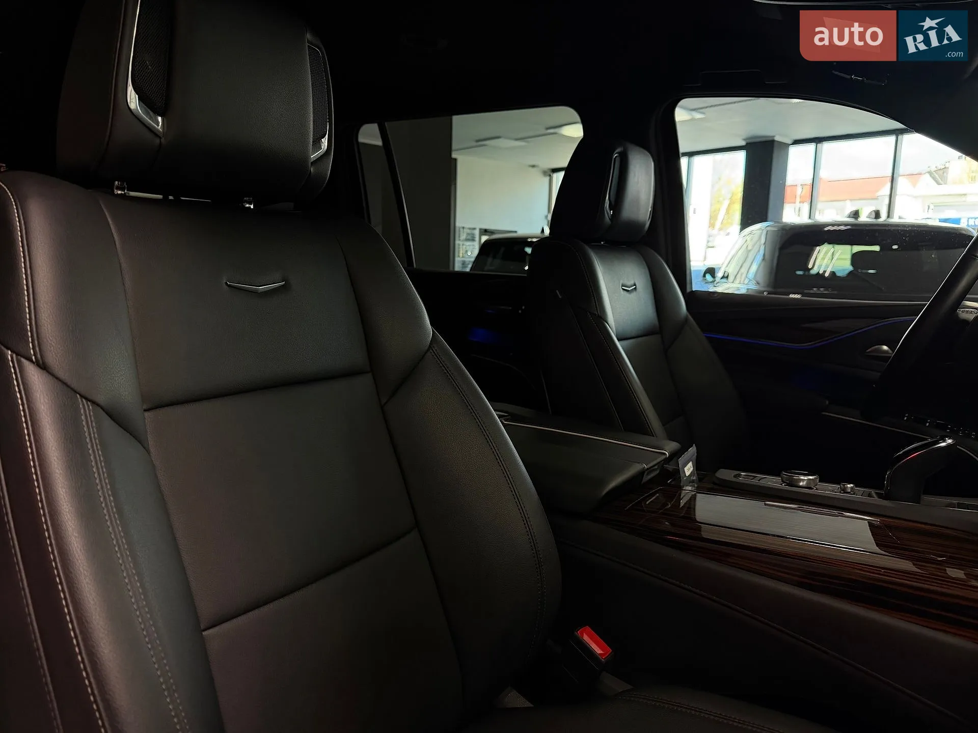 2023 Cadillac Escalade - мініатюра 60