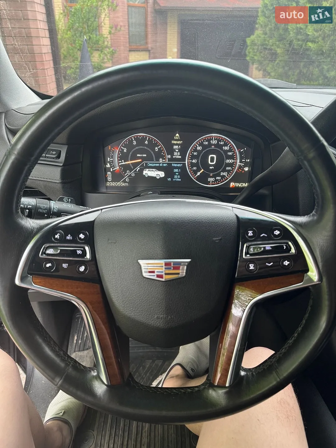 2015 Cadillac Escalade - мініатюра 2
