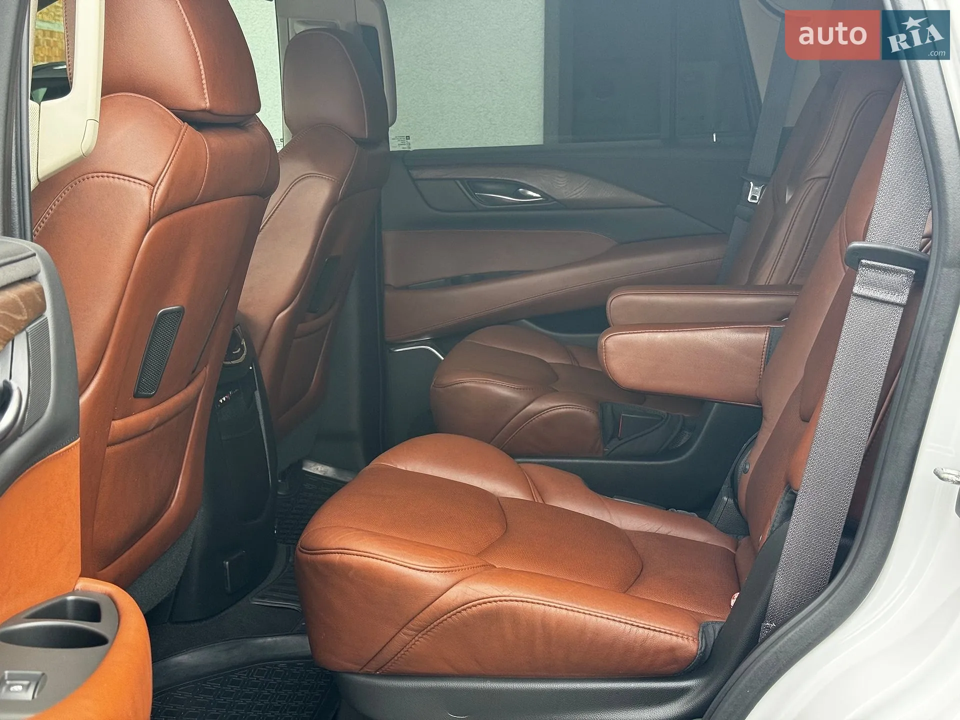 2016 Cadillac Escalade - мініатюра 53