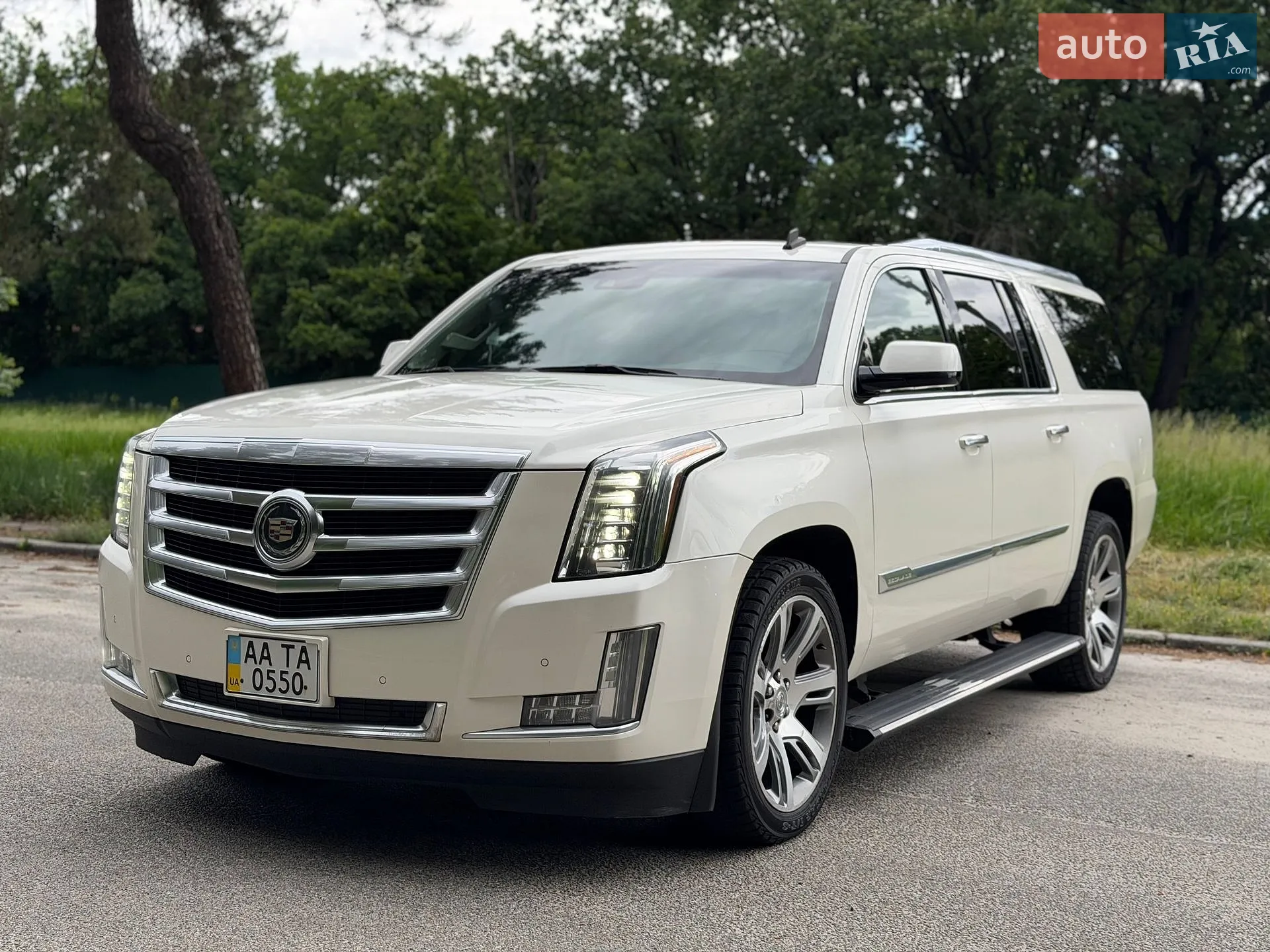 2014 Cadillac Escalade - мініатюра 3