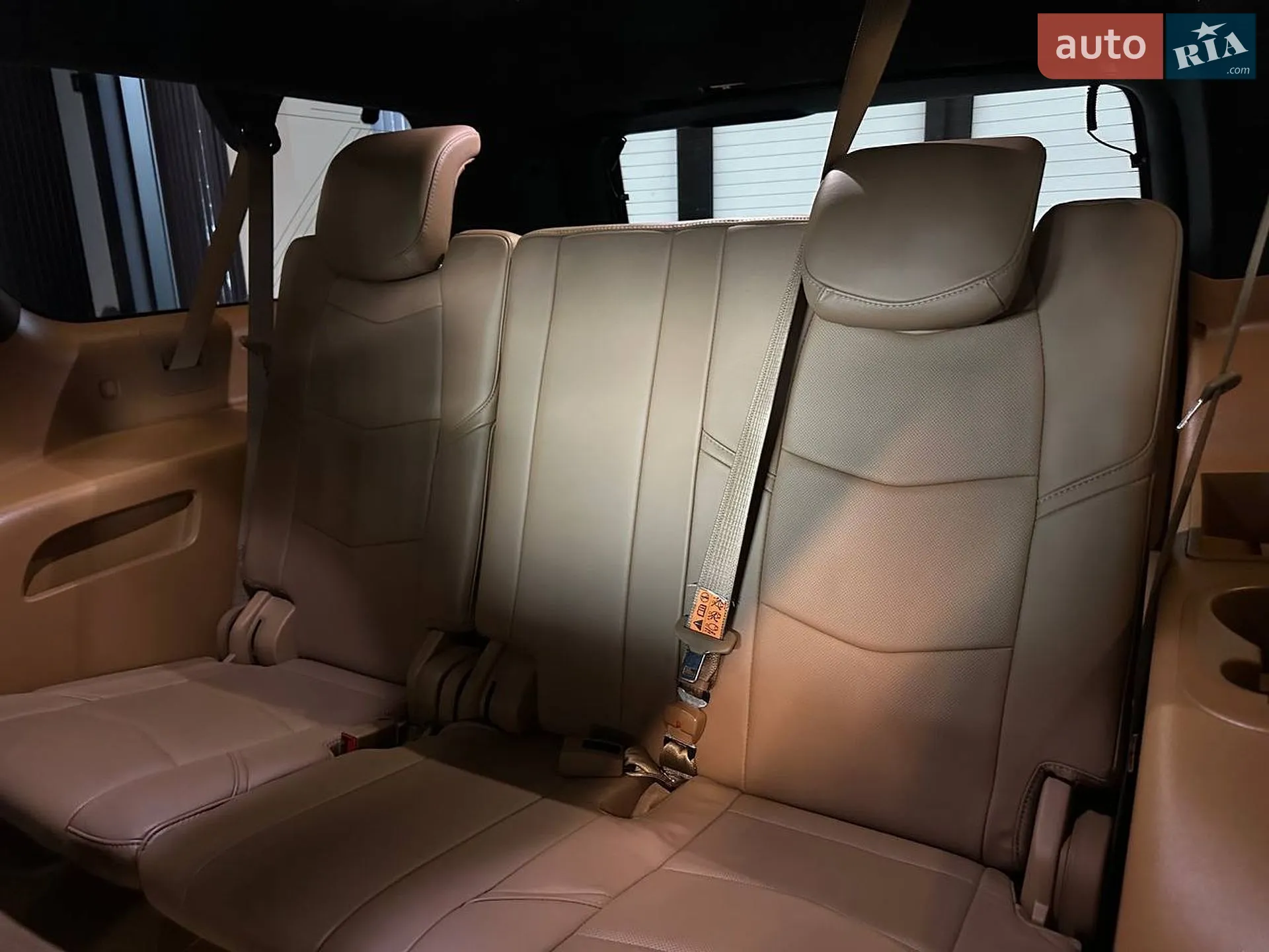 2017 Cadillac Escalade - мініатюра 34
