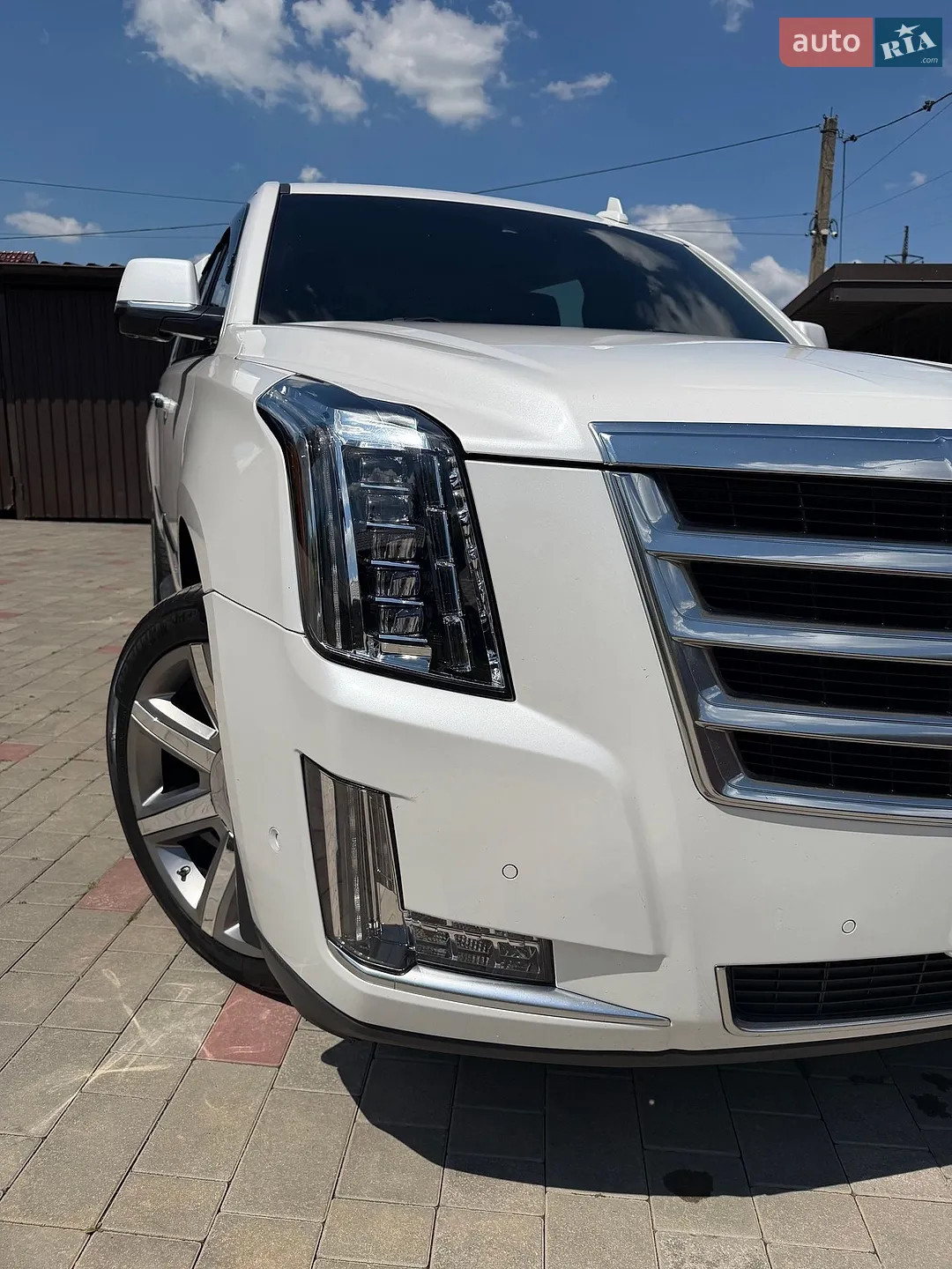 2017 Cadillac Escalade - мініатюра 18