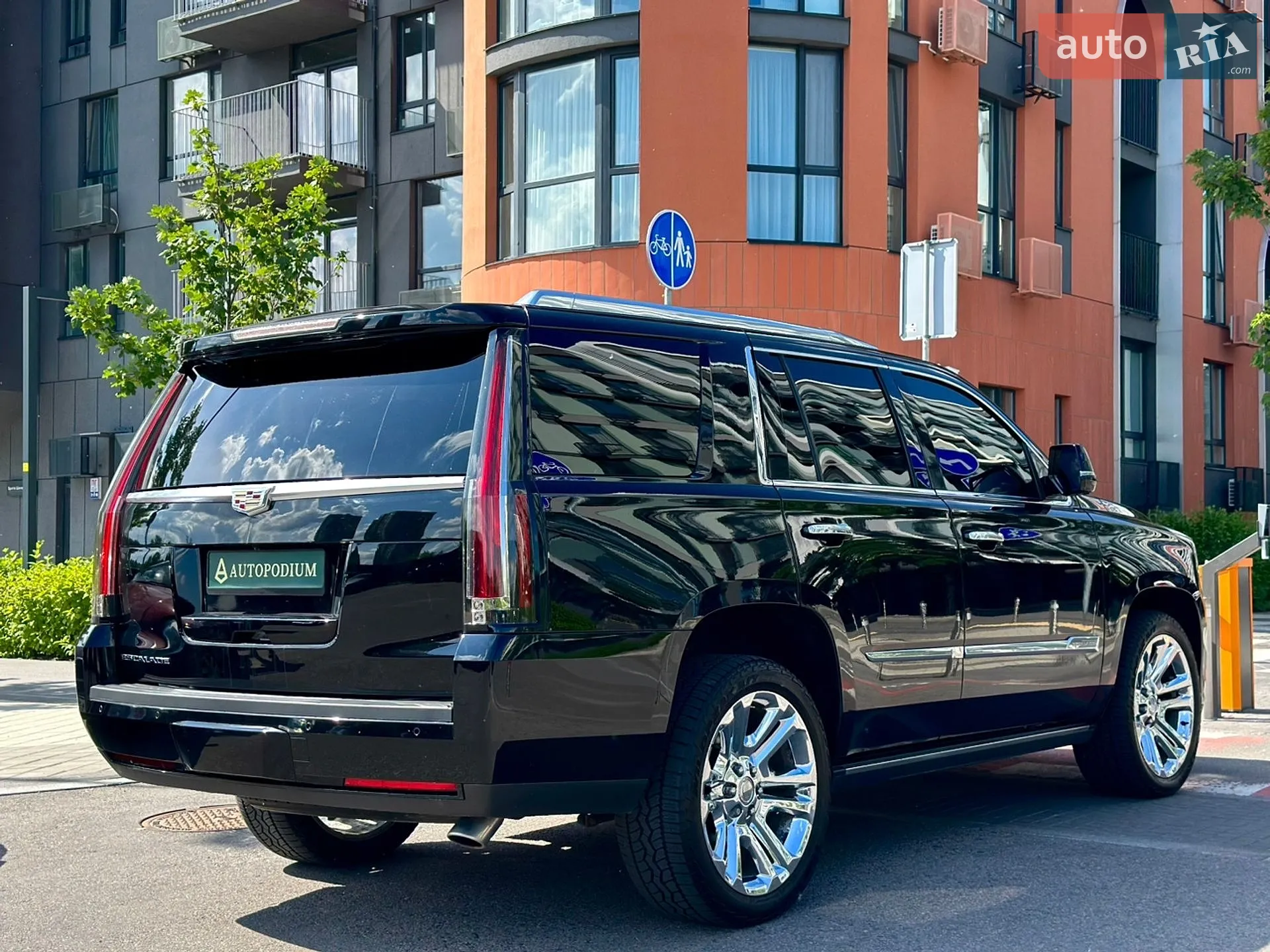 2014 Cadillac Escalade - мініатюра 9