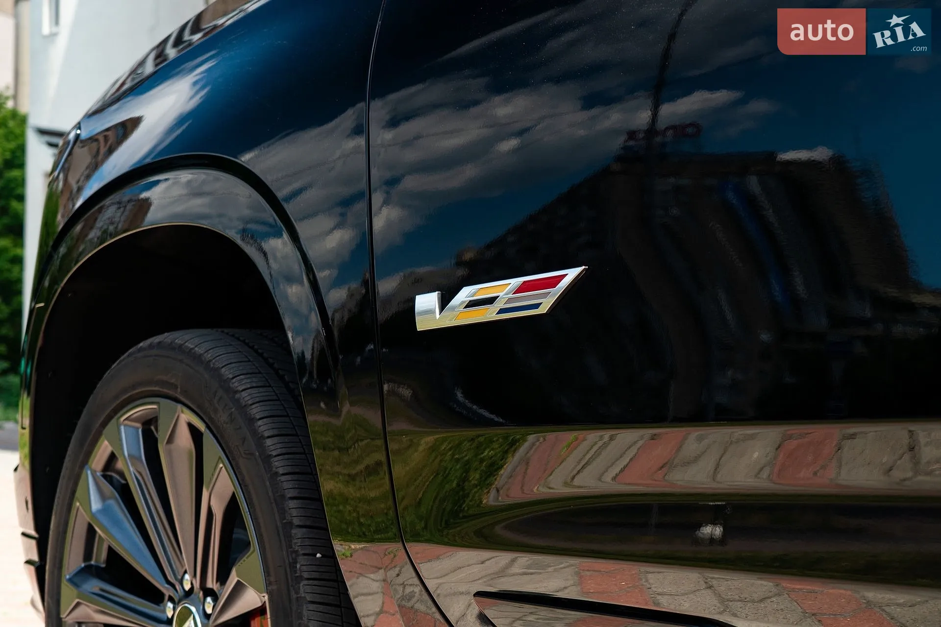 2026 Cadillac Escalade - мініатюра 7