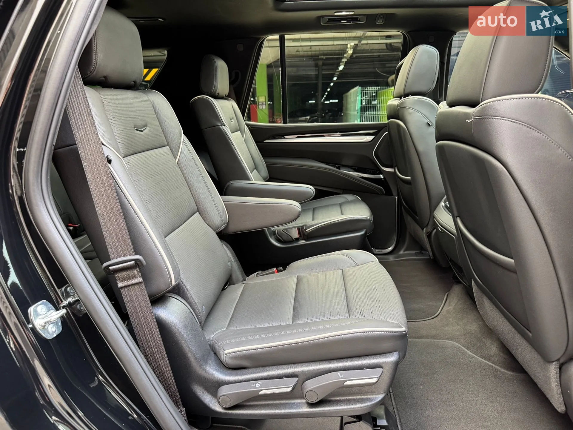 2024 Cadillac Escalade - мініатюра 42