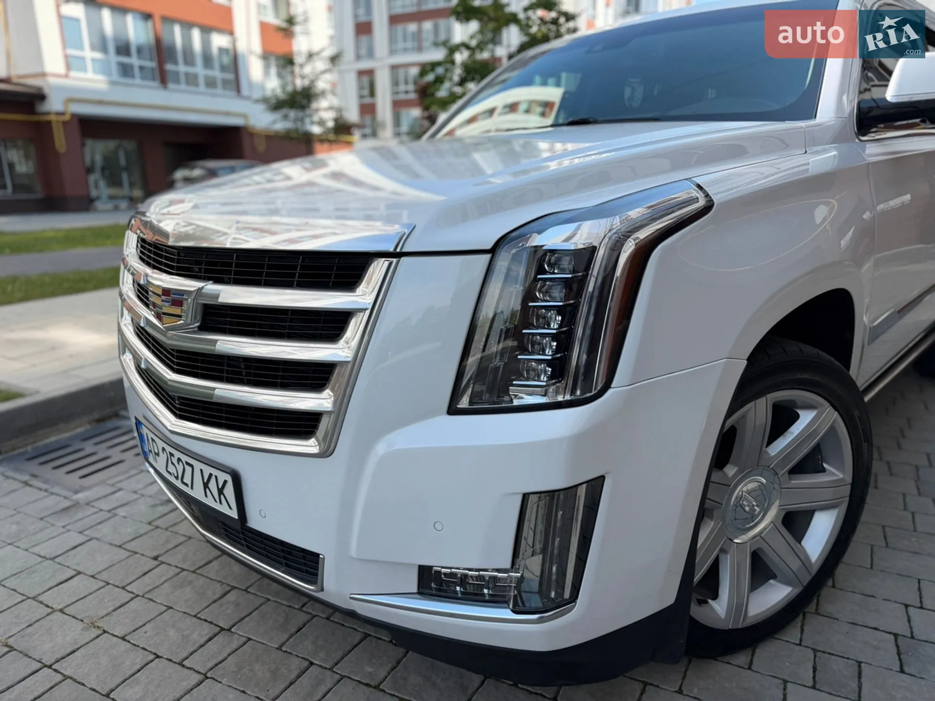 2016 Cadillac Escalade - мініатюра 5