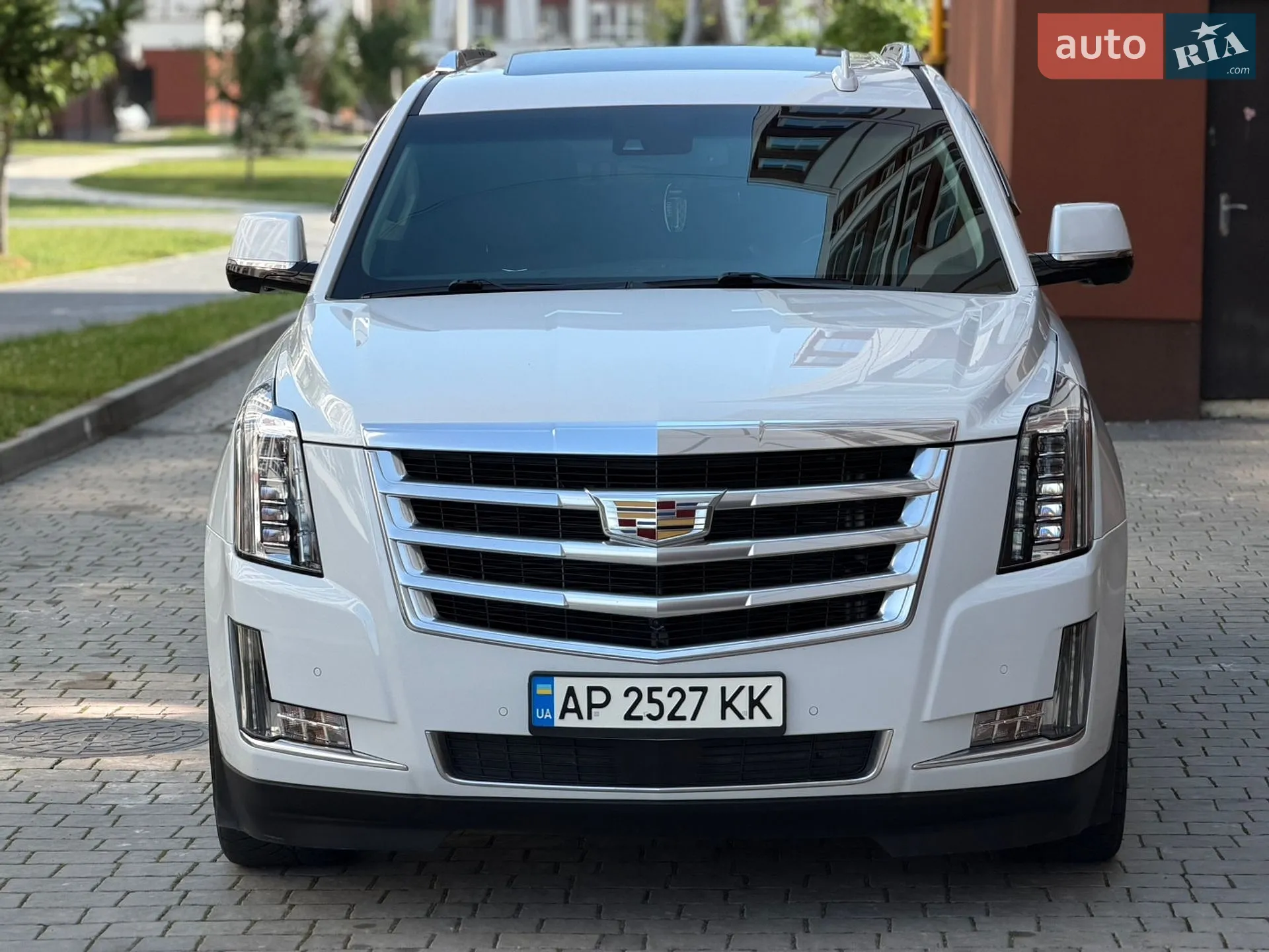 2016 Cadillac Escalade - мініатюра 10