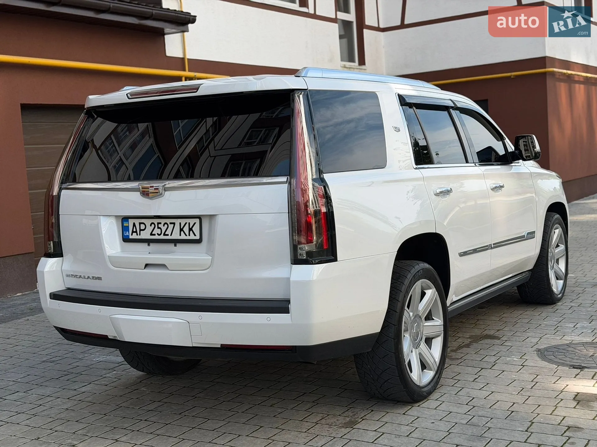 2016 Cadillac Escalade - мініатюра 26