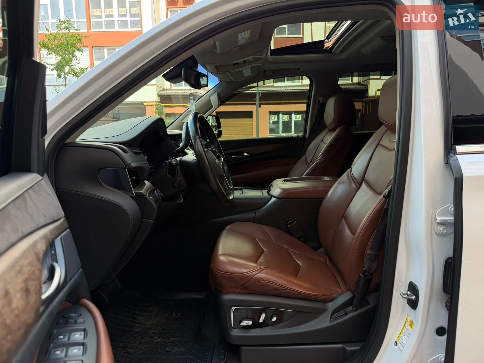 2016 Cadillac Escalade - мініатюра 45