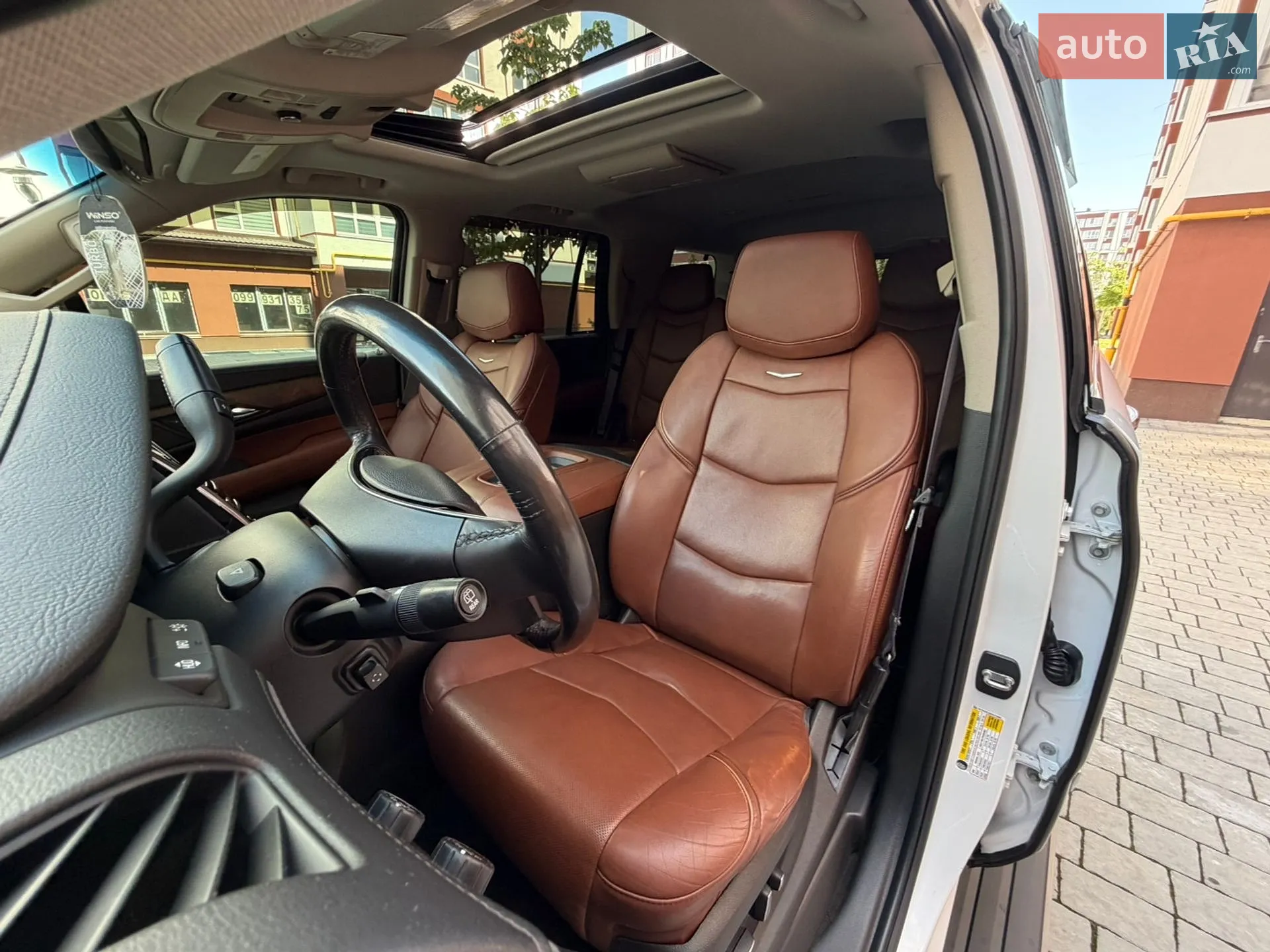 2016 Cadillac Escalade - мініатюра 46