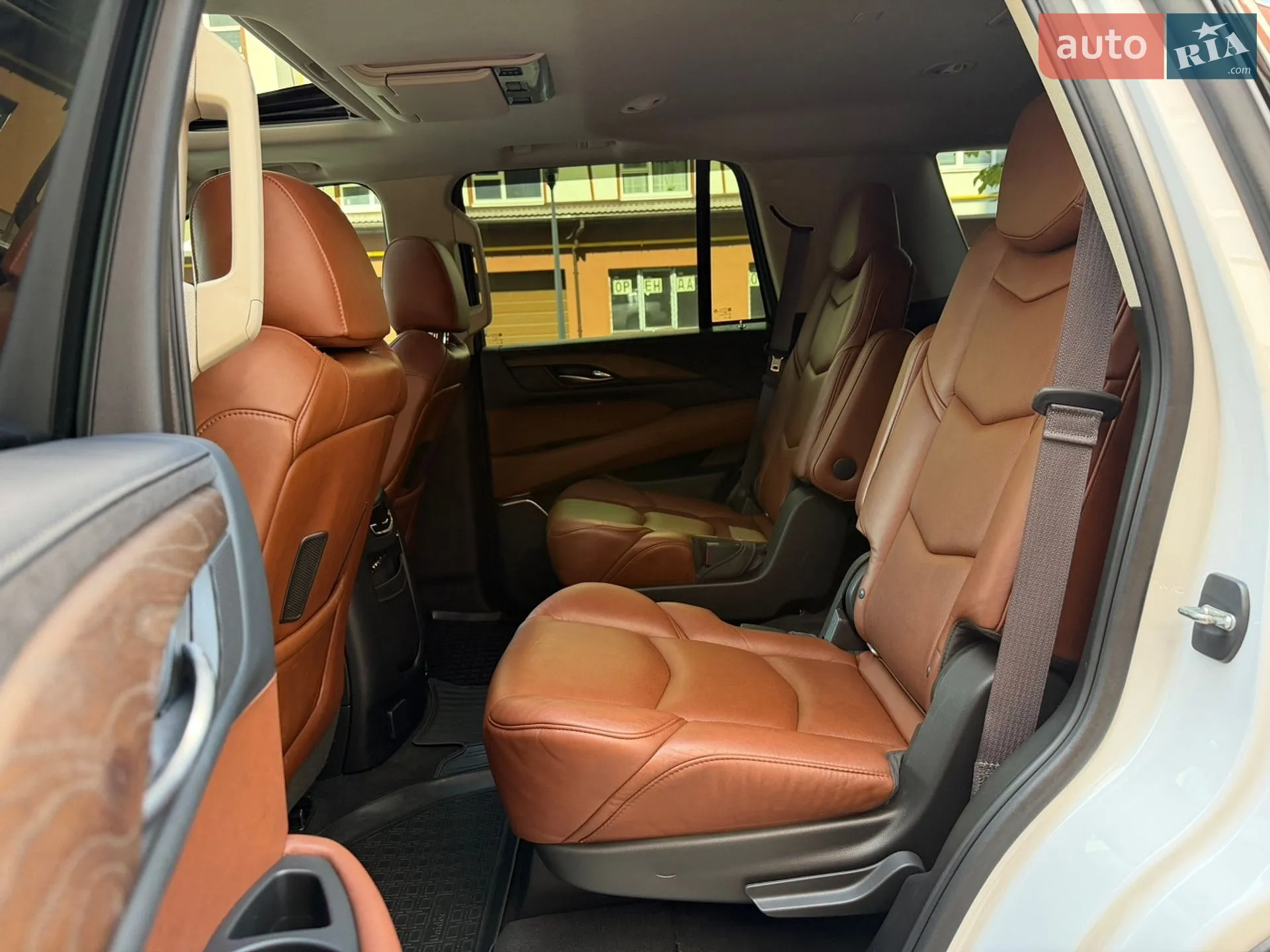2016 Cadillac Escalade - мініатюра 50
