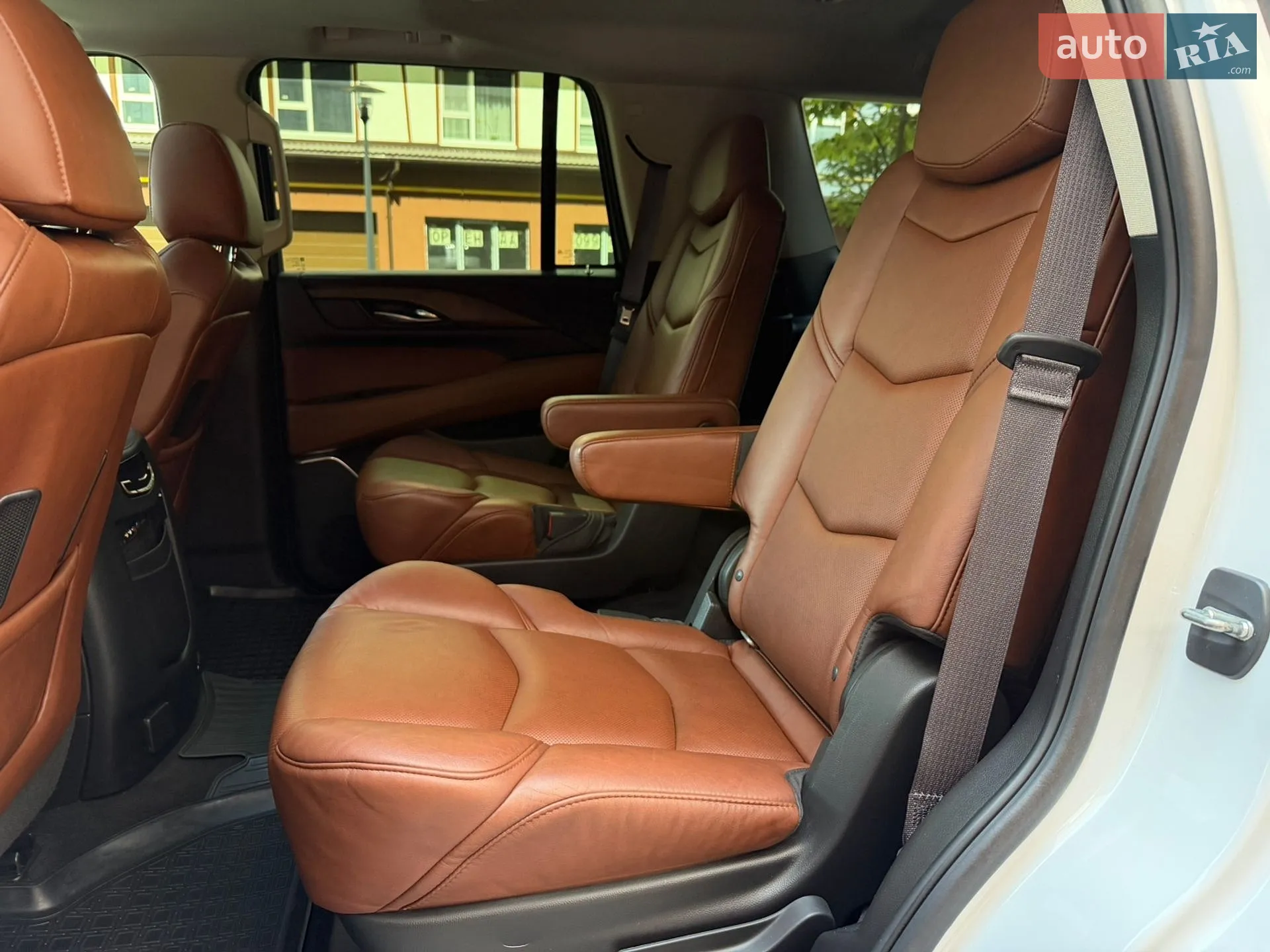 2016 Cadillac Escalade - мініатюра 52