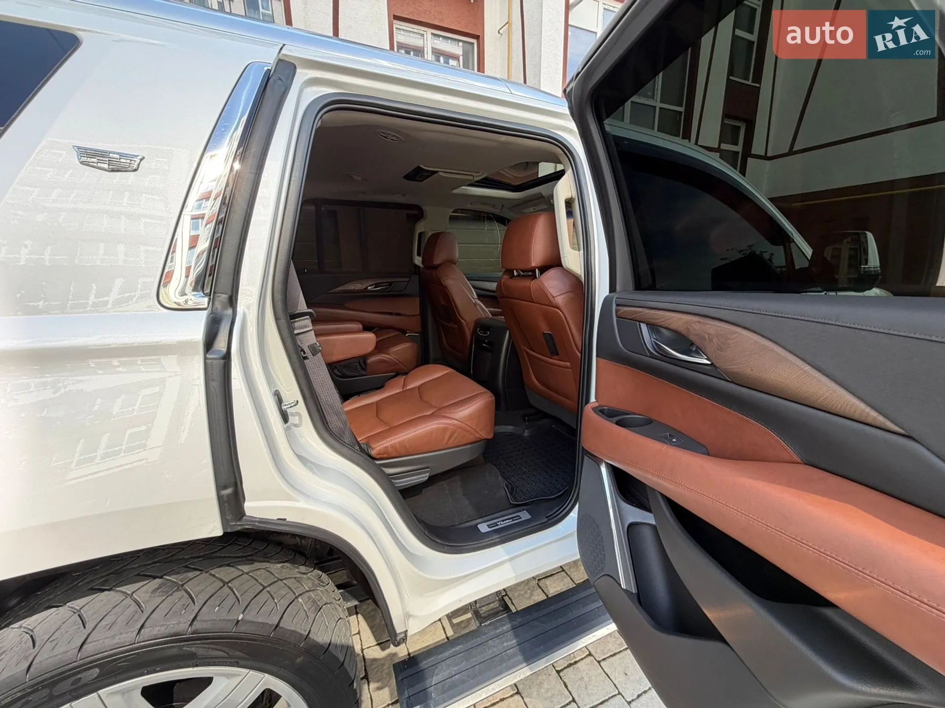 2016 Cadillac Escalade - мініатюра 65
