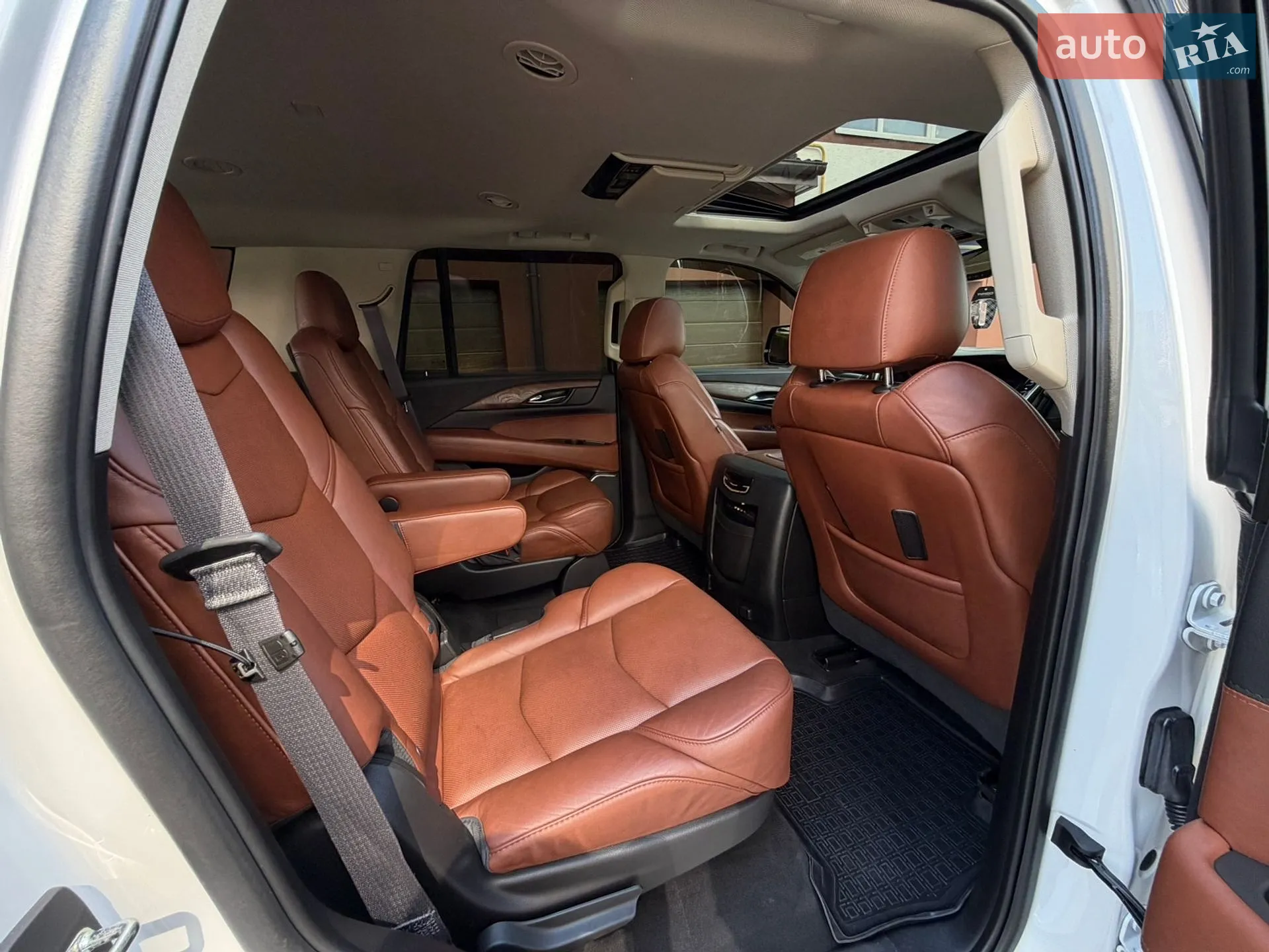 2016 Cadillac Escalade - мініатюра 66