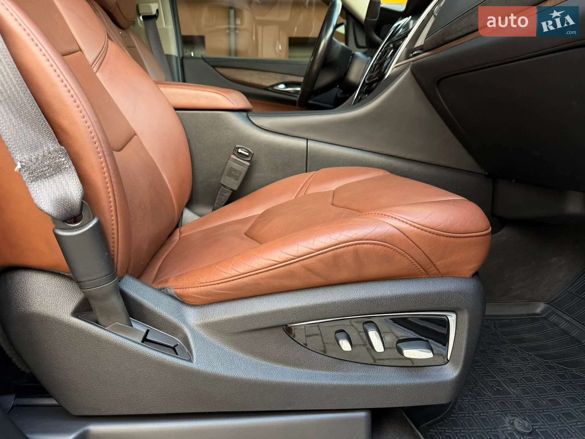 2016 Cadillac Escalade - мініатюра 77