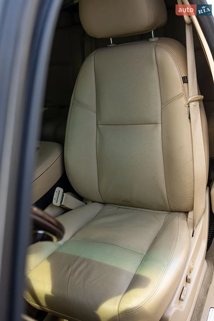2012 Cadillac Escalade - мініатюра 23
