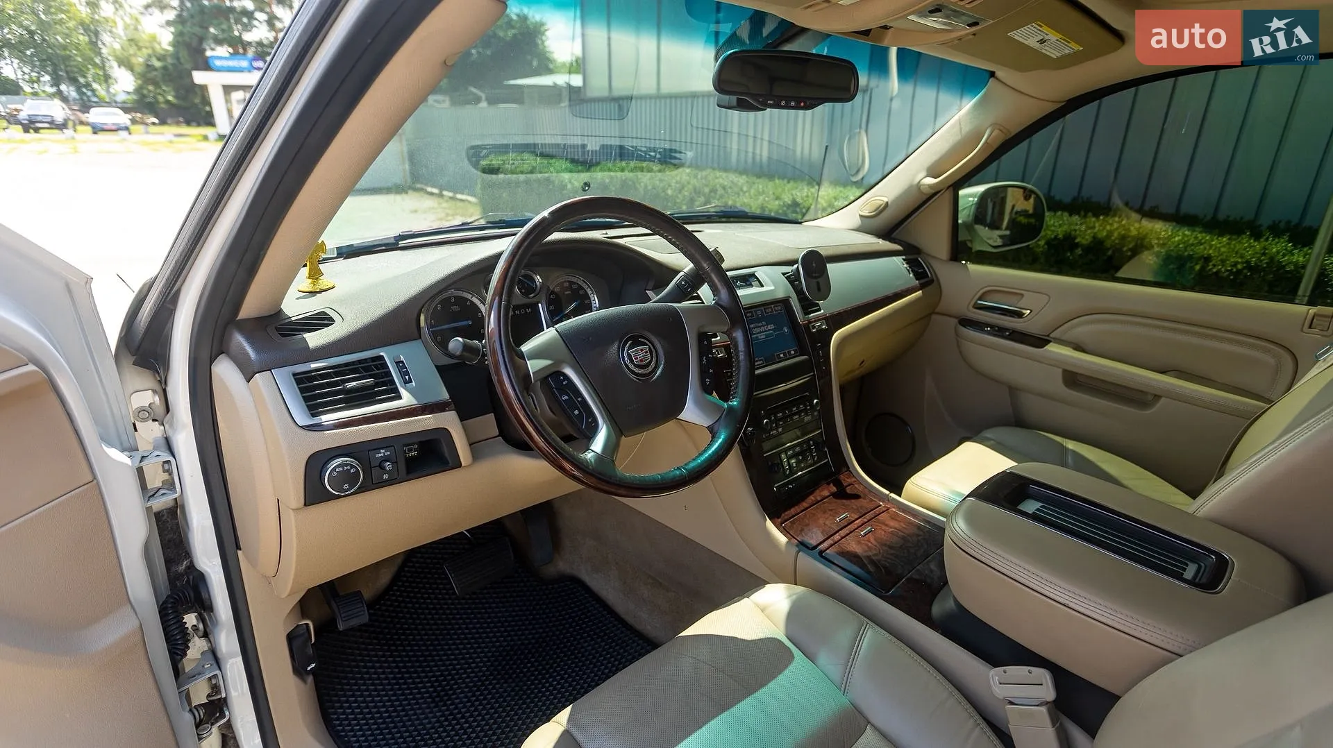 2012 Cadillac Escalade - мініатюра 49
