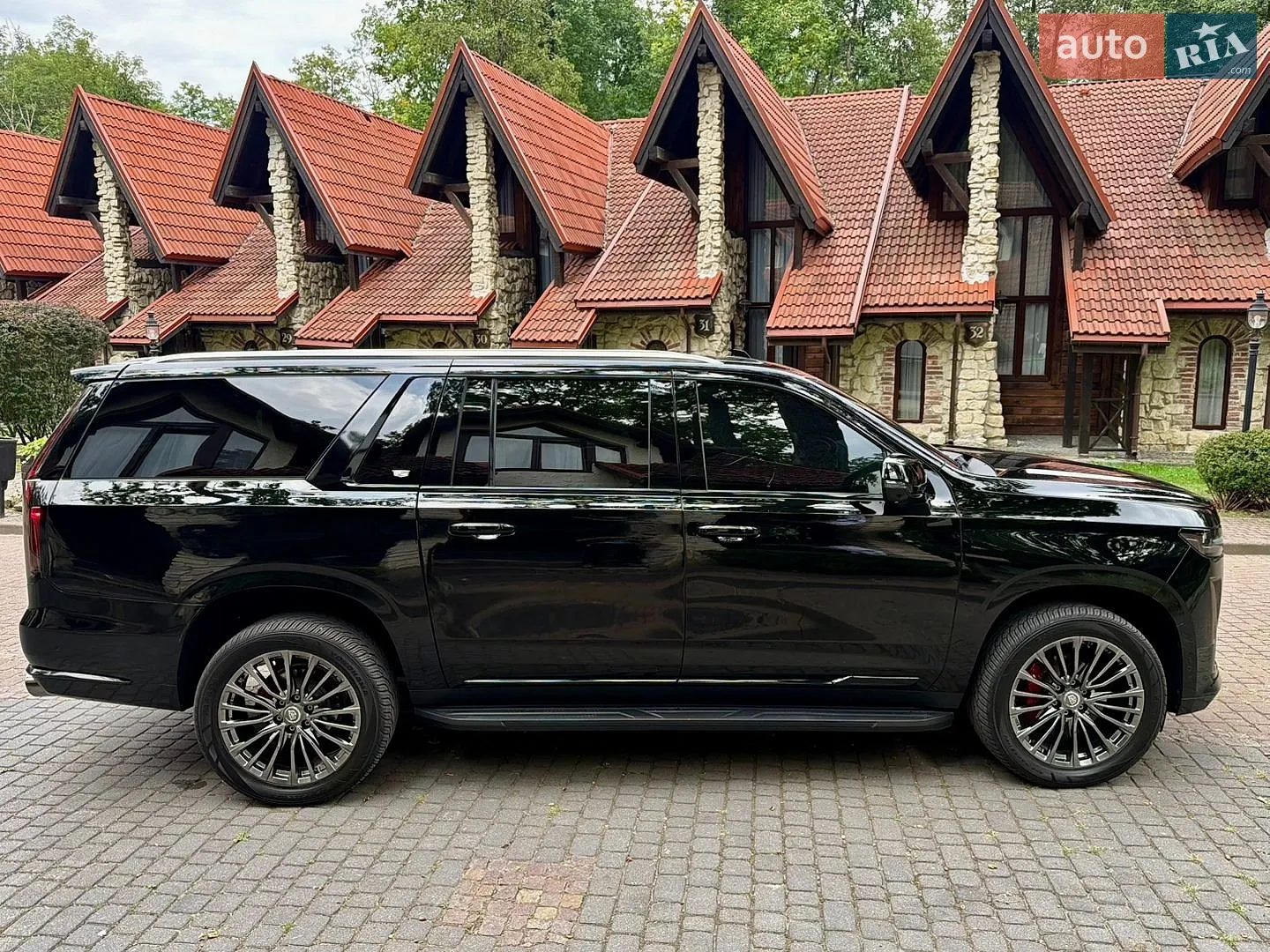 2021 Cadillac Escalade - мініатюра 15