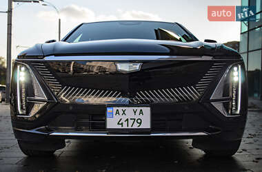Внедорожник / Кроссовер Cadillac Lyriq 2023 в 