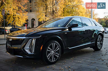 Внедорожник / Кроссовер Cadillac Lyriq 2023 в 