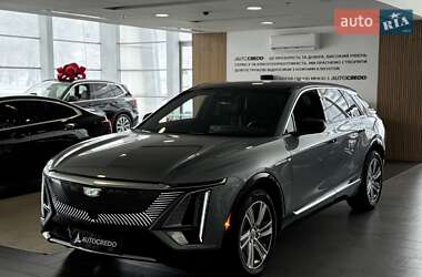 Позашляховик / Кросовер Cadillac Lyriq 2024 в 