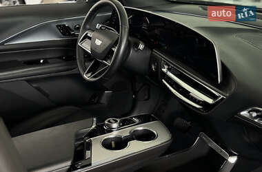 Позашляховик / Кросовер Cadillac Lyriq 2024 в 