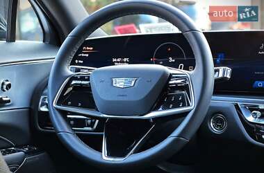 Внедорожник / Кроссовер Cadillac Lyriq 2024 в 