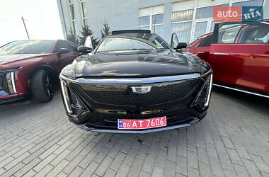 Внедорожник / Кроссовер Cadillac Lyriq 2024 в 