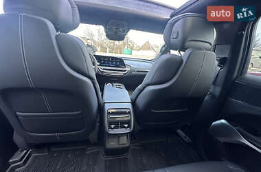 Внедорожник / Кроссовер Cadillac Lyriq 2024 в 