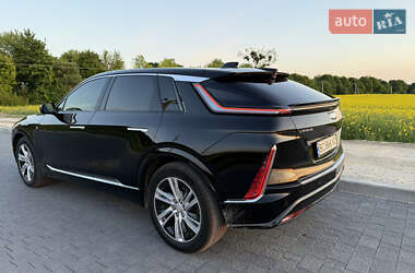 Внедорожник / Кроссовер Cadillac Lyriq 2023 в 
