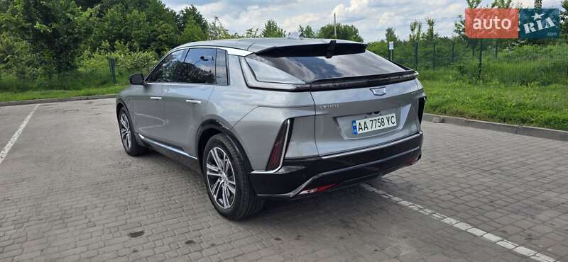 Позашляховик / Кросовер Cadillac Lyriq 2023 в Києві