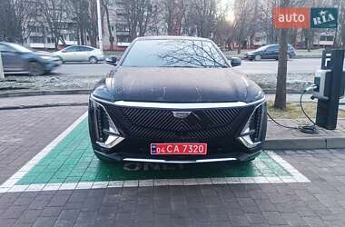 Внедорожник / Кроссовер Cadillac Lyriq 2023 в 