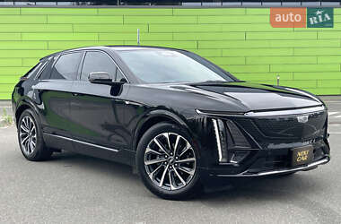 Внедорожник / Кроссовер Cadillac Lyriq 2023 в 