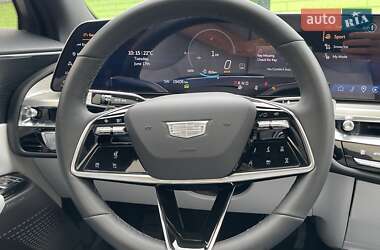 Внедорожник / Кроссовер Cadillac Lyriq 2023 в 