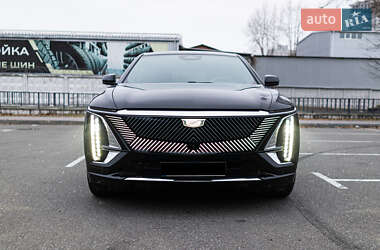 Позашляховик / Кросовер Cadillac Lyriq 2023 в 