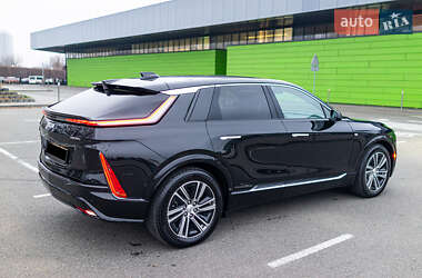 Позашляховик / Кросовер Cadillac Lyriq 2023 в 