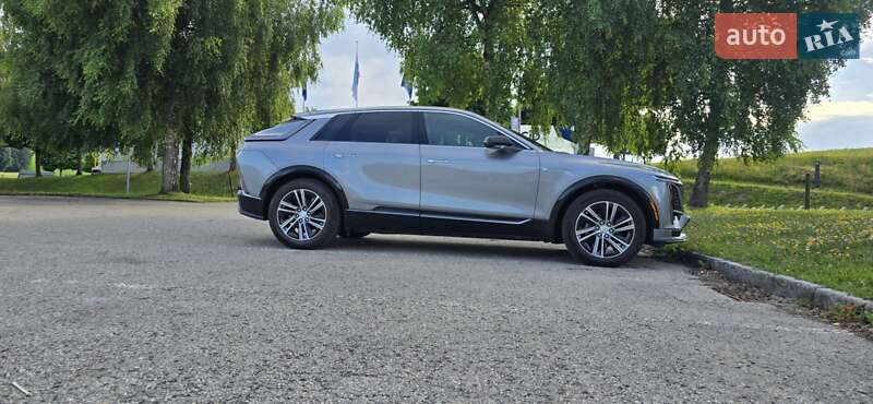 Позашляховик / Кросовер Cadillac Lyriq 2023 в Києві