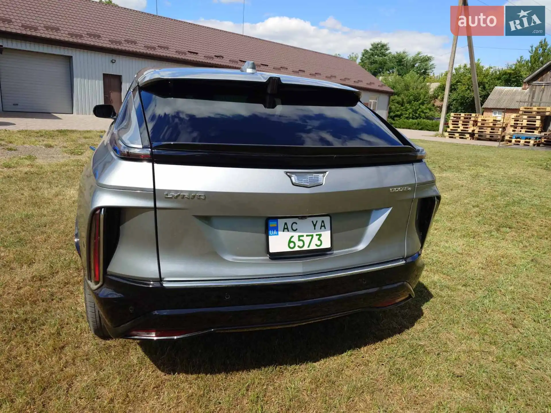 2023 Cadillac Lyriq - мініатюра 5