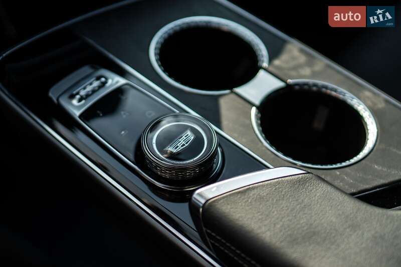 Внедорожник / Кроссовер Cadillac Lyriq 2022 в Ужгороде фото 23 Внедорожник / Кроссовер Cadillac Lyriq 2022 в Ужгороде