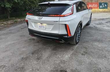 Внедорожник / Кроссовер Cadillac Lyriq 2024 в 