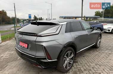 Внедорожник / Кроссовер Cadillac Lyriq 2022 в 