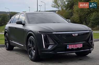 Внедорожник / Кроссовер Cadillac Lyriq 2024 в 