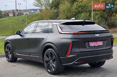 Внедорожник / Кроссовер Cadillac Lyriq 2024 в 