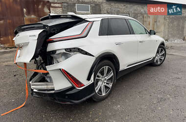 Внедорожник / Кроссовер Cadillac Lyriq 2023 в 