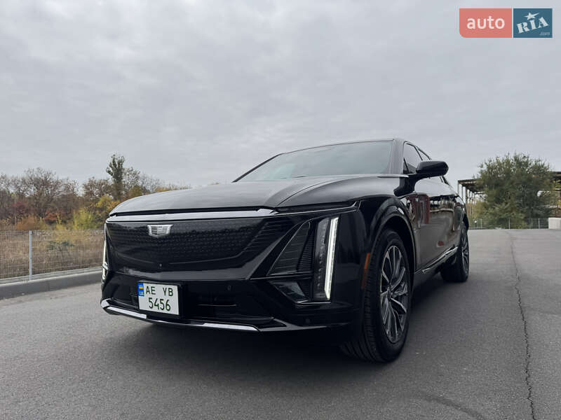 Універсал Cadillac Lyriq 2023 в Дніпрі фото 12 Універсал Cadillac Lyriq 2023 в Дніпрі