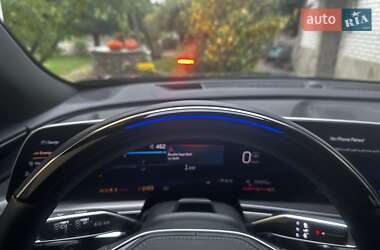 Позашляховик / Кросовер Cadillac Lyriq 2023 в 