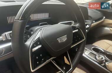 Позашляховик / Кросовер Cadillac Lyriq 2023 в 